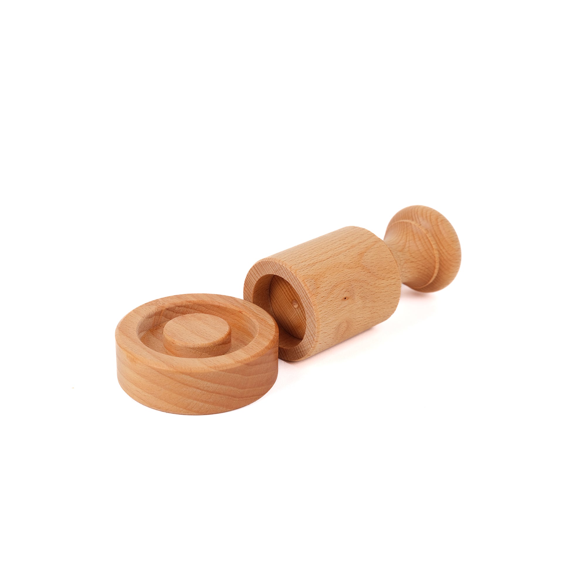 Paper pot maker made from sustainably sourced beech wood.